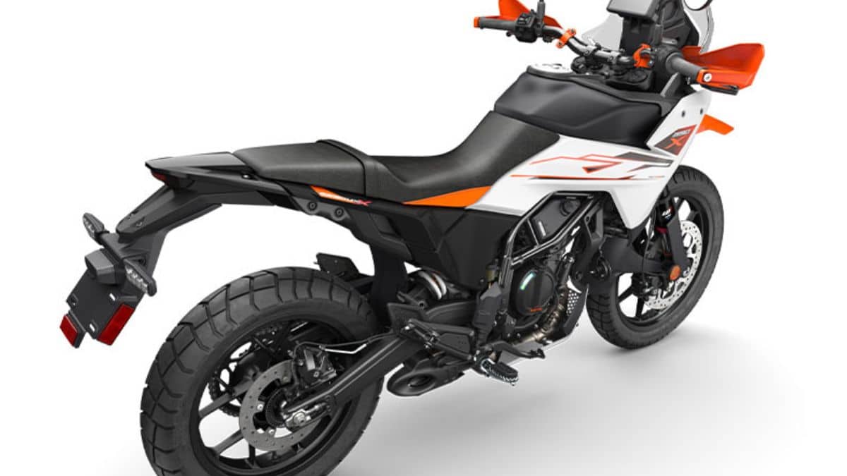 KTM 390 Adventure R suspension travel and ground clearance
