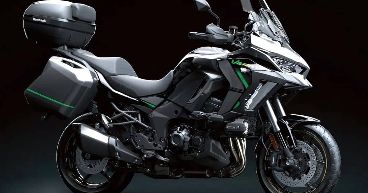 mage Alt Text: Kawasaki Versys 1100 adventure tourer India price slashed on 9 January 2026