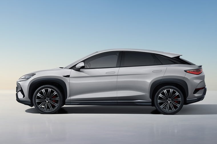 BYD Sealion 7 exterior front and side profile showcasing premium electric SUV design, LED headlamps, aerodynamic wheels and strong road presence in India
