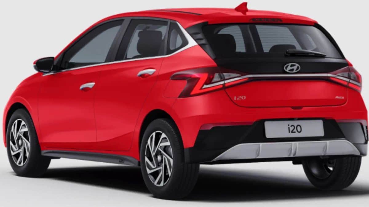 Hyundai i20 Era base variant front profile India launch