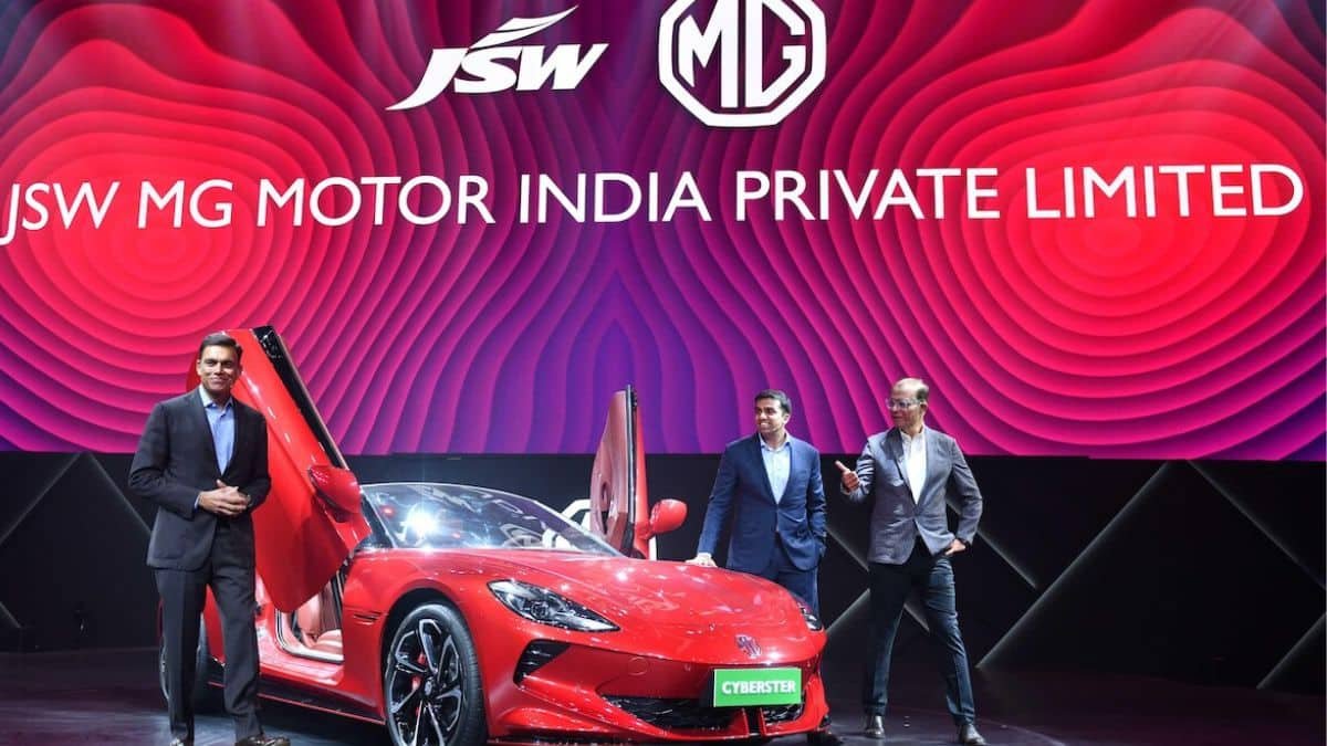JSW MG Motor India passenger vehicles displayed at a dealership during January 2026 sales period