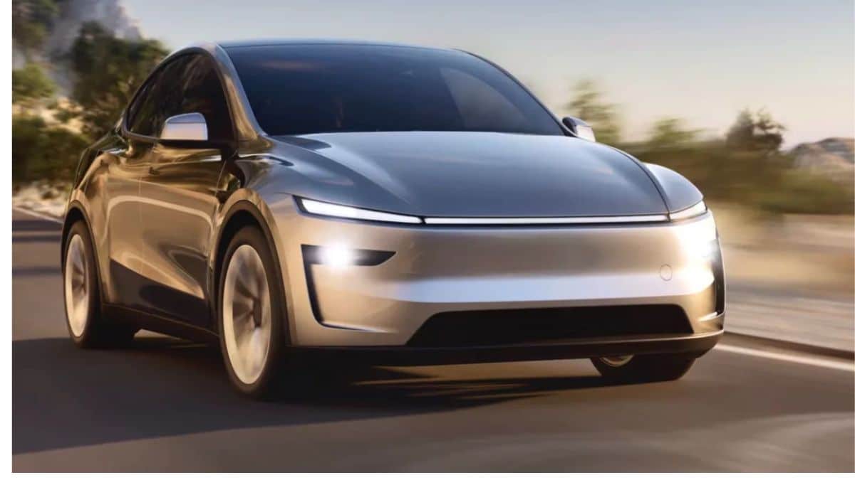 Spinny and Tesla partnership for EV adoption services in India showing certified electric vehicles and customer interaction