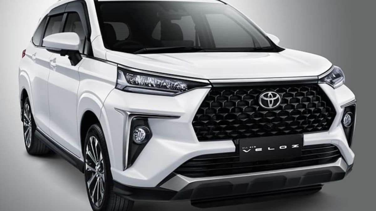 Toyota upcoming SUVs and MPVs in India ₹15 lakh segment lineup showcasing modern design and family vehicles