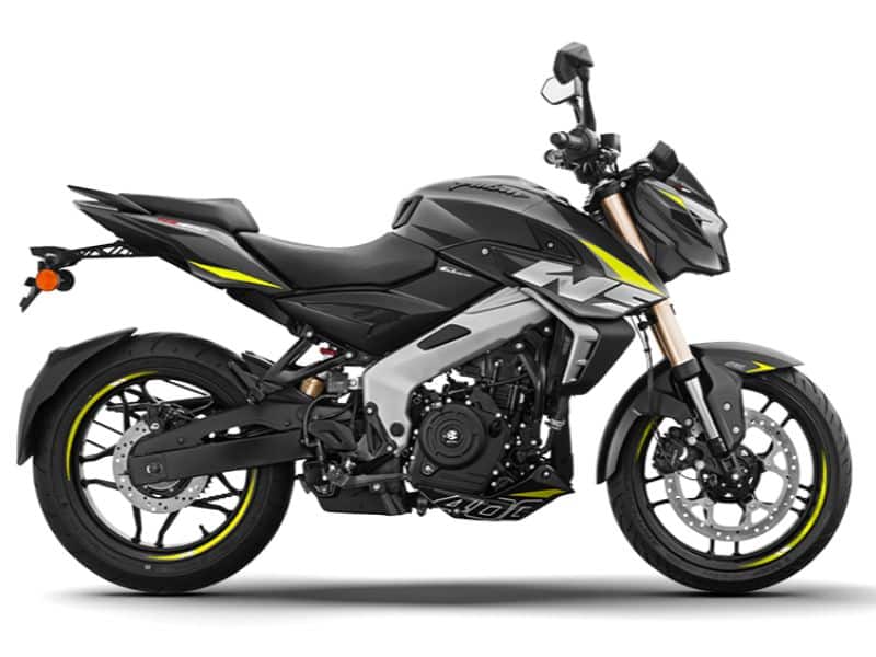 Bajaj Pulsar NS400Z naked streetfighter motorcycle