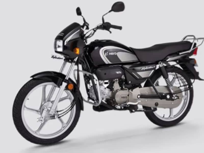 Hero Splendor Plus commuter motorcycle in standard trim