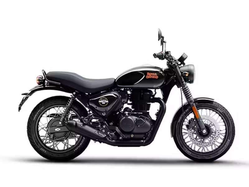 Royal Enfield Hunter 350 shown with its accessible, lower seat height