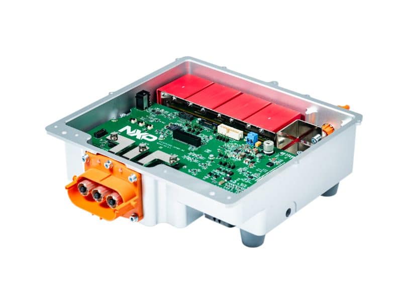 Illustration of an electric motor, inverter, and controller inside an EV
